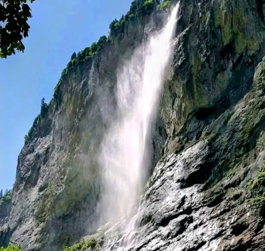2 Waterfall + Cloy Pier + Lake — Waterfalls private tour, Switzerland
