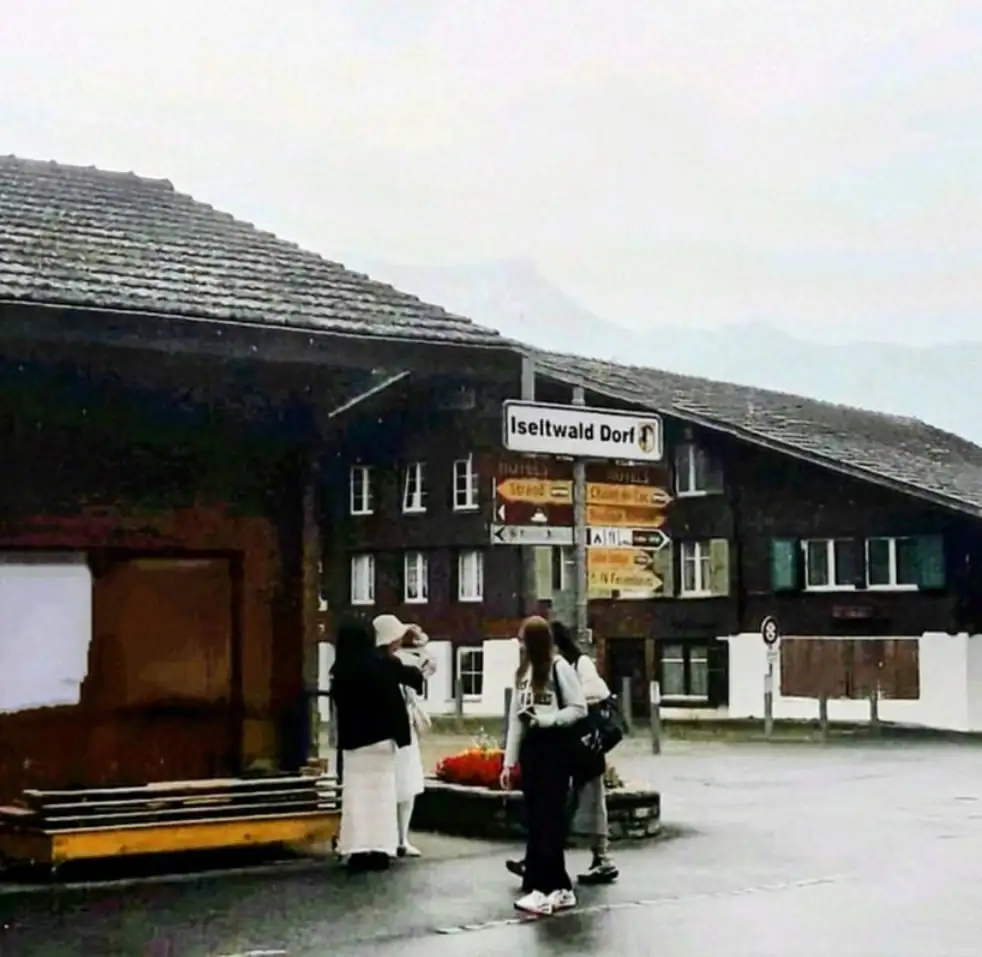 Waterfall Lauterbrunnen From Interlaken With Cloy — Happy Tour Switzerland (35)