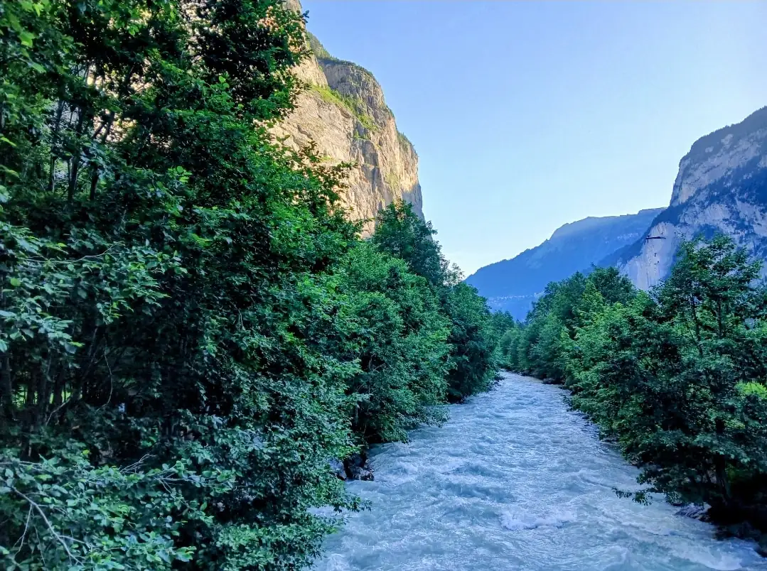 2 Waterfall Lauterbrunnen With Cloy Option Early Express Bern, Thun — Happy Tour Switzerland (24)