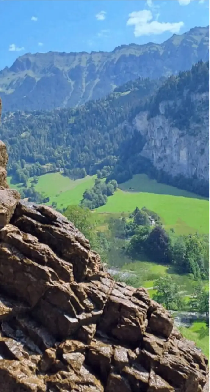 3 Waterfall + Cloy Pier + Lake Bern, Thun — Happy Tour Switzerland (16)
