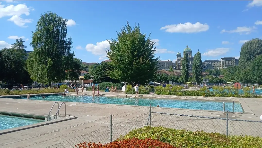 Bern Walking Tour Bern — Happy Tour Switzerland (15)