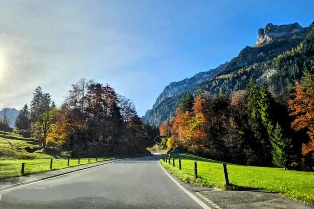 Blausee Express Sightseeing — Happy Tour Switzerland (3)