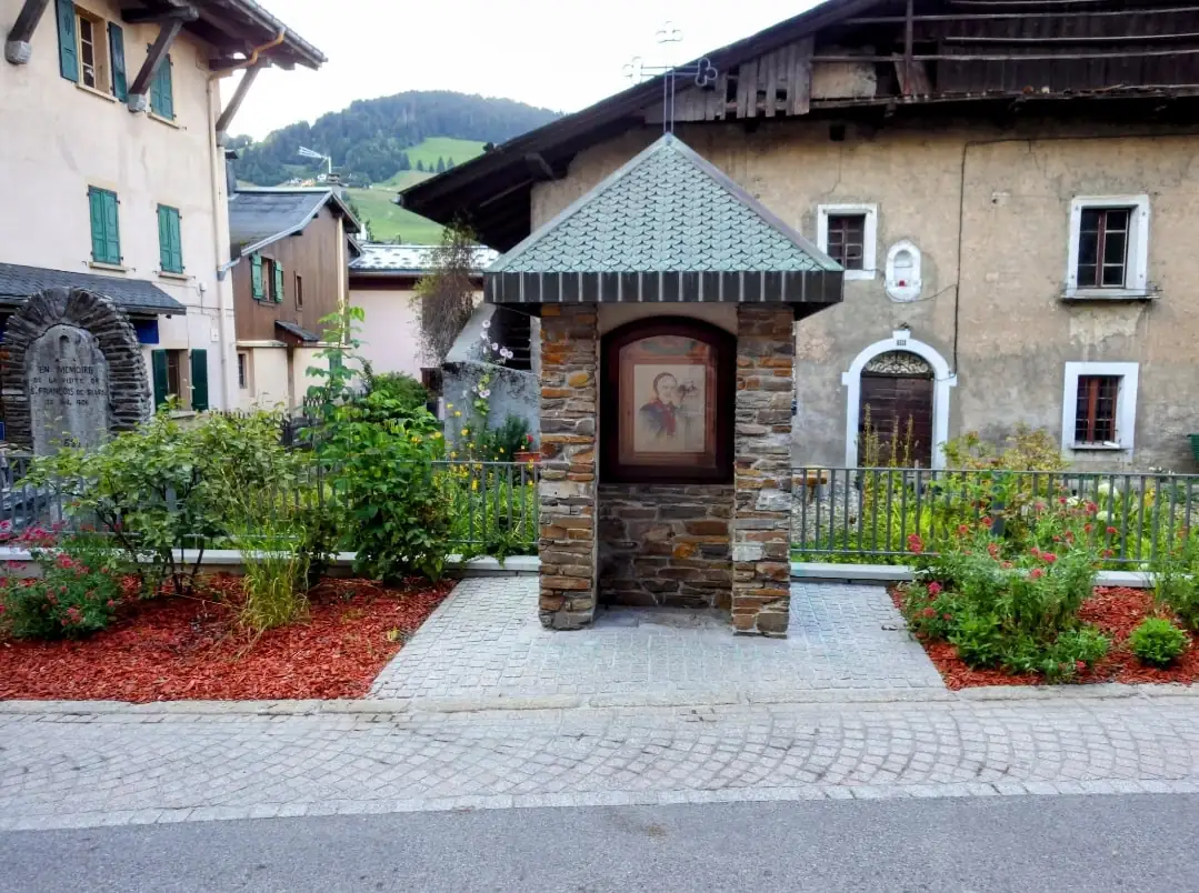 Chamonix France See It All Do — Happy Tour Switzerland (12)