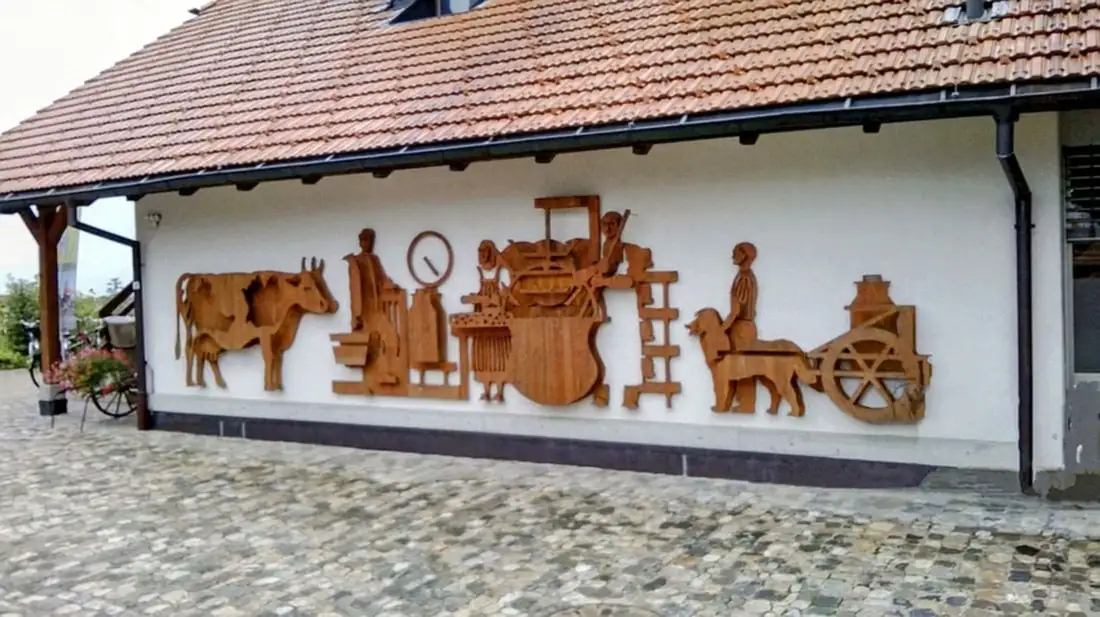Cheese Factory Inner Sanctum Emmental Sightseeing — Happy Tour Switzerland (5)