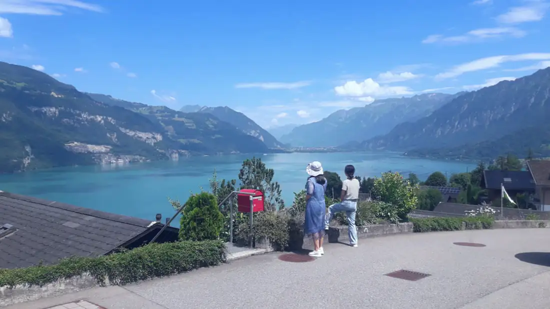 Chocolate Factory Old Town Bern Castle — Happy Tour Switzerland (2)