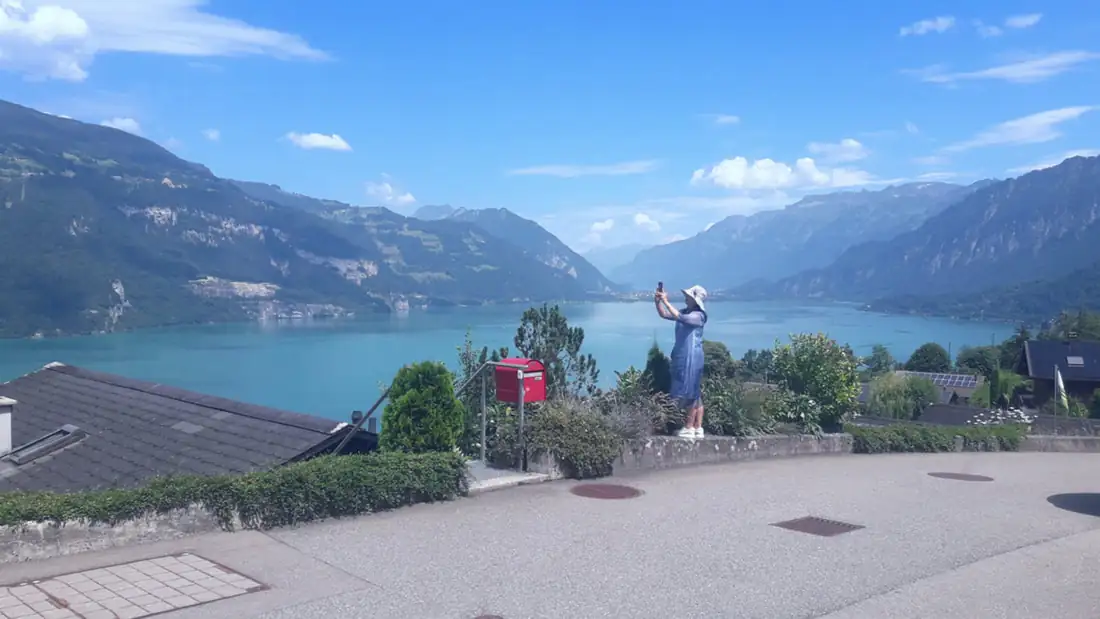 Chocolate Factory Old Town Bern Castle — Happy Tour Switzerland (3)