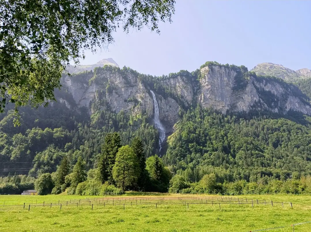 Cloy Crash Landing On You All Movie Locations Tour Bern, Thun — Happy Tour Switzerland (6)