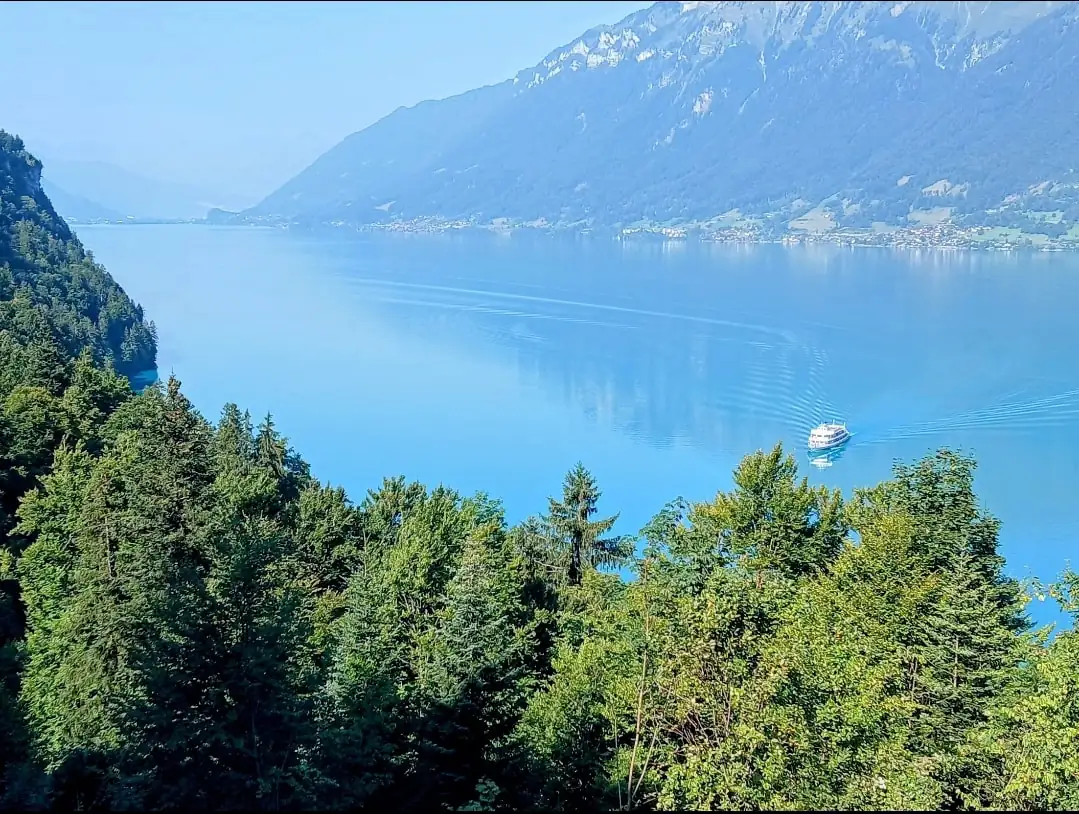Cloy Crash Landing On You All Movie Locations Tour Bern, Thun — Happy Tour Switzerland (29)