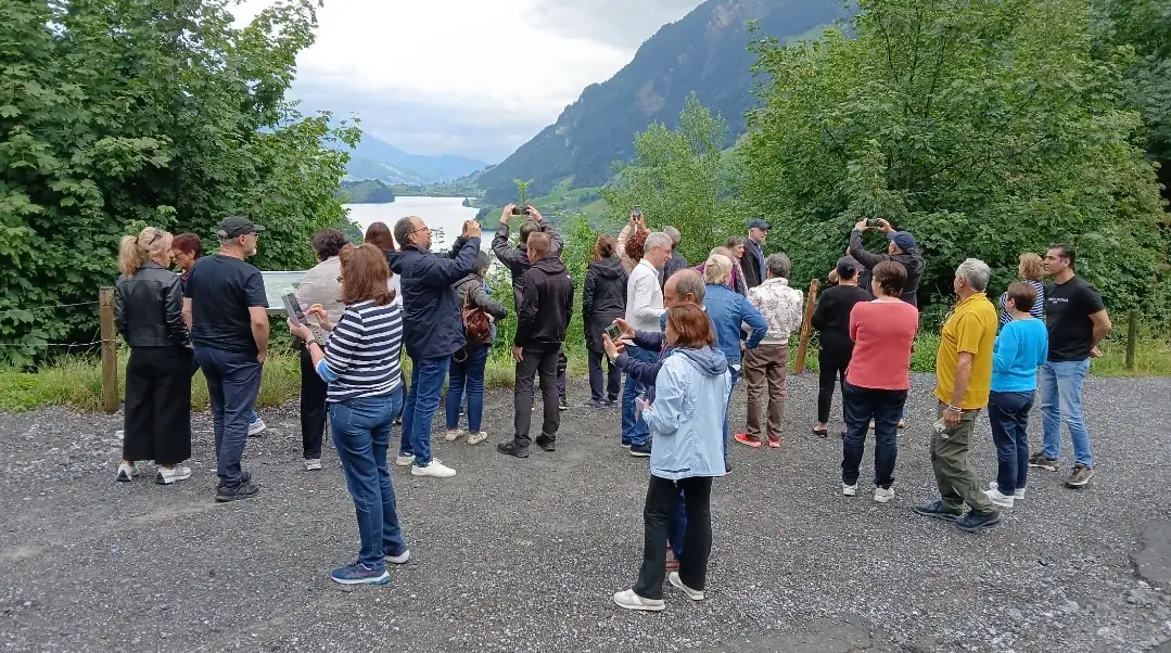 Cloy Crash Landing On You All Movie Locations Tour Bern, Thun — Happy Tour Switzerland (20)