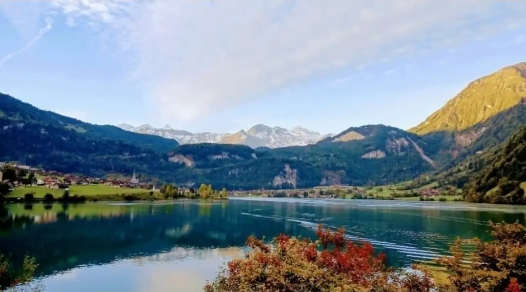 Cloy Crash Landing On You All Movie Locations Tour Bern, Thun — Happy Tour Switzerland (14)