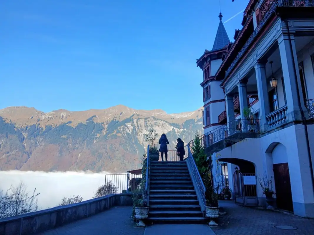 Cloy Crash Landing On You All — Happy Tour Switzerland (47)