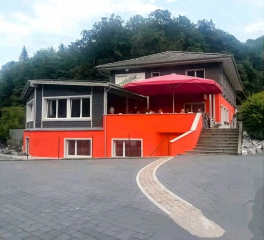 Coffee Mountain + Cable Car + Cloy Pier Bern, Thun — Happy Tour Switzerland (17)