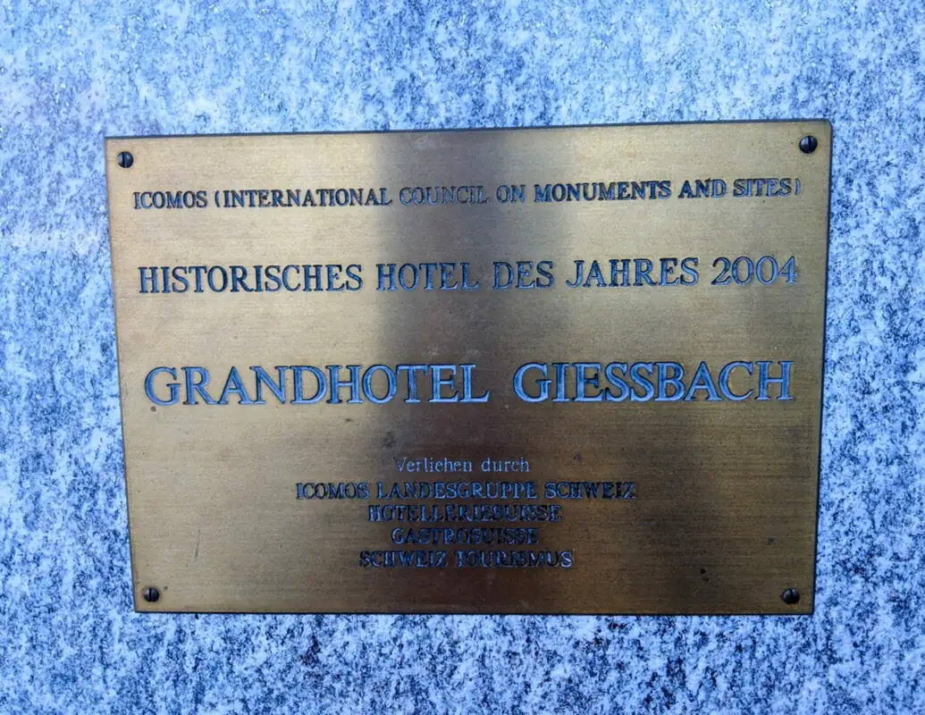 Giessbach Iseltwald Cloy — Happy Tour Switzerland (29)