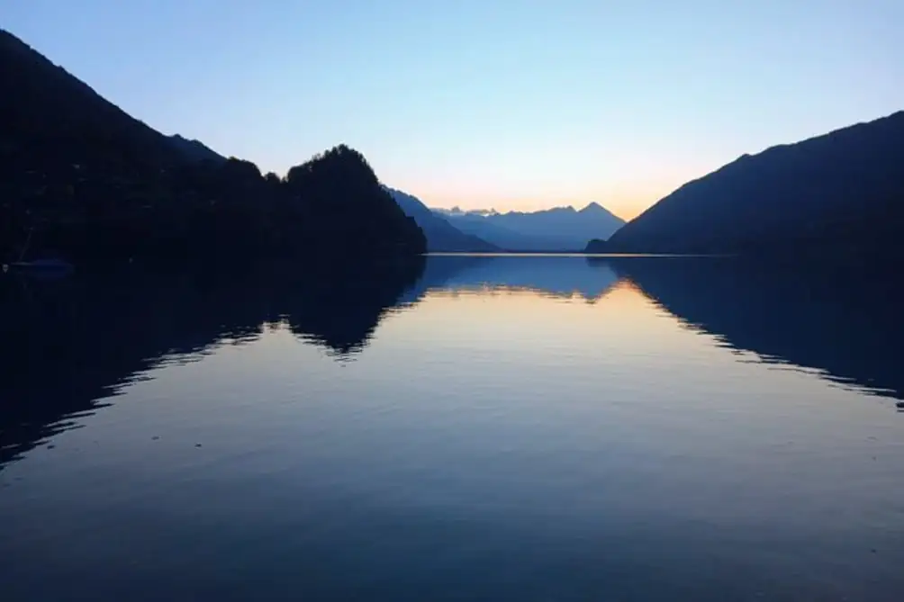 Giessbach Iseltwald Cloy — Happy Tour Switzerland (41)