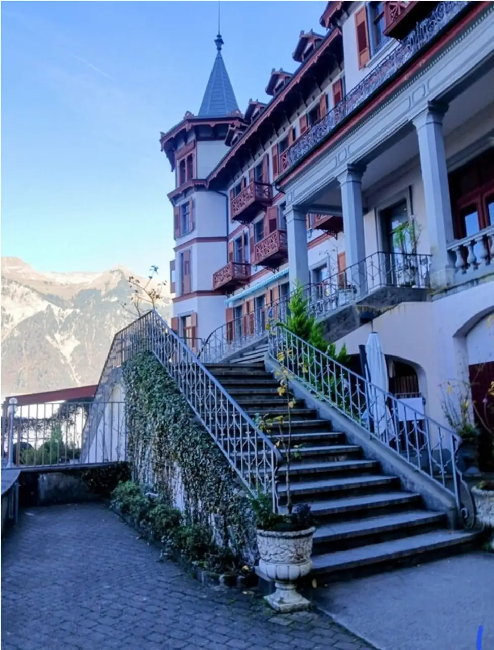 Giessbach Waterfall Tour Bern, Thun — Happy Tour Switzerland (24)