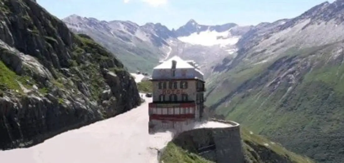 Goldfinger Tour James Bond 007 — Movie & TV Locations private tour, Switzerland