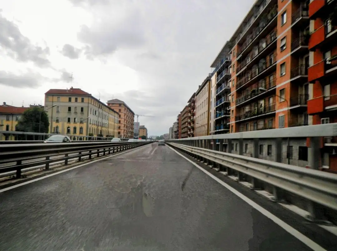 Goto: Milano Milan Mxp Private Bern, Thun — Happy Tour Switzerland (19)
