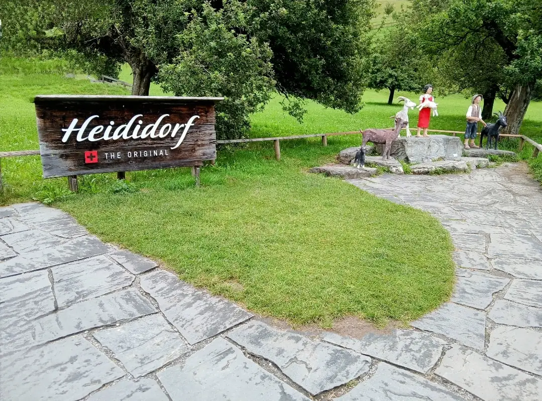 Heidi Land Tour With Vaduz From Zurich Zurich — Happy Tour Switzerland (2)