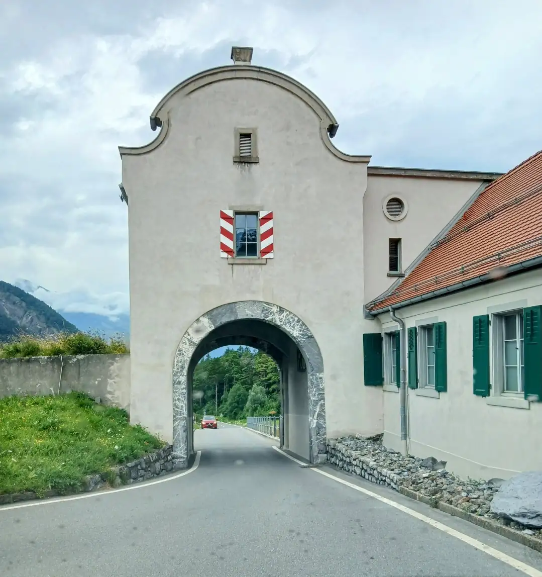 Heidi Land Tour With Vaduz From Zurich Zurich — Happy Tour Switzerland (49)