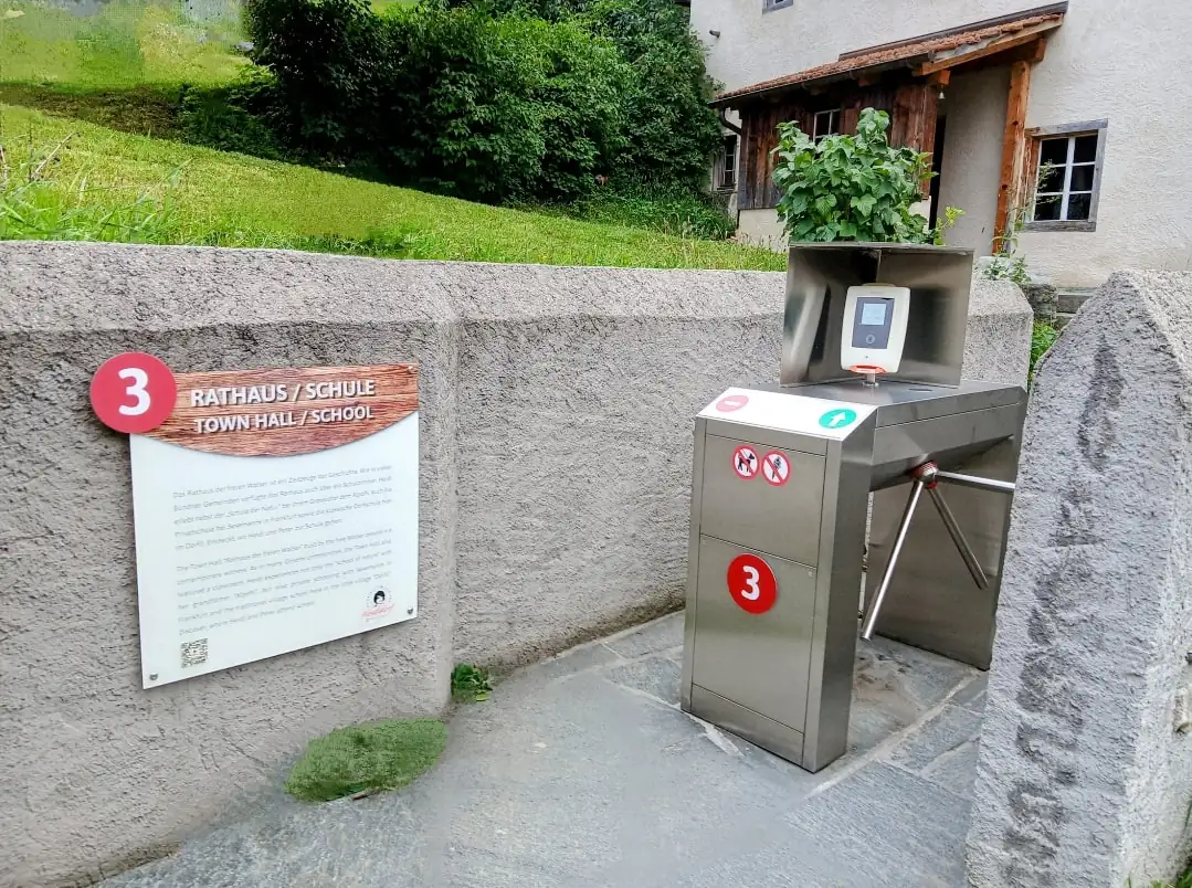 Heidi Land Tour With Vaduz From Zurich Zurich — Happy Tour Switzerland (22)