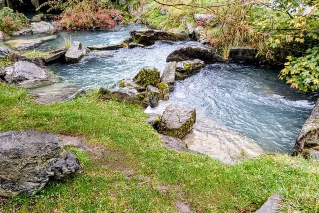 Interlaken Walking — Happy Tour Switzerland (25)