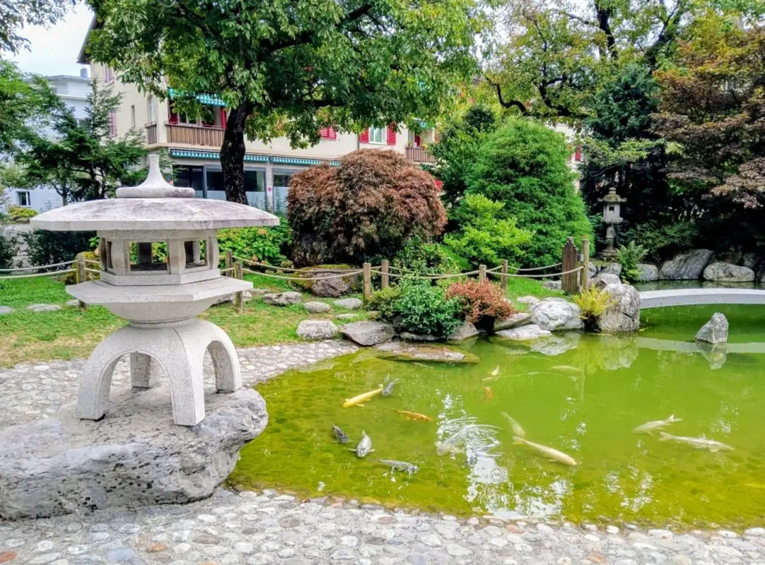 Interlaken Walking — Happy Tour Switzerland (8)