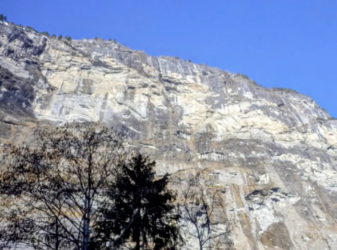 James Bond Sightseeing Schilthorn — Happy Tour Switzerland (4)