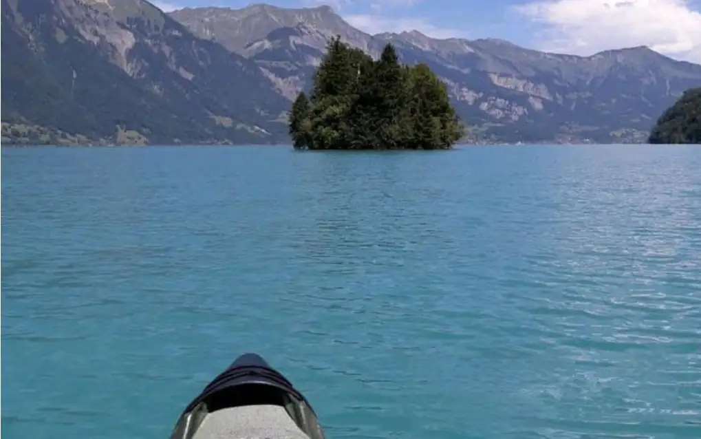 Kayak Pirate Bush Island Adventure Happy Tour Switzerland (2)
