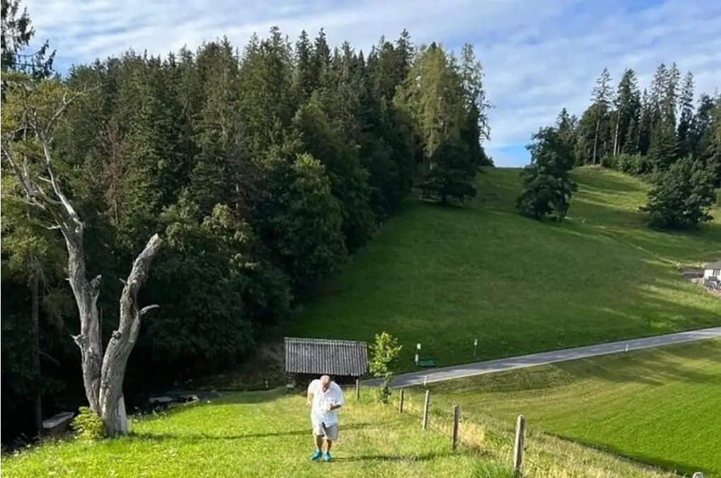 Lake + Cloy Bridge + Thun + Castle Tour Bern, Thun — Happy Tour Switzerland (33)