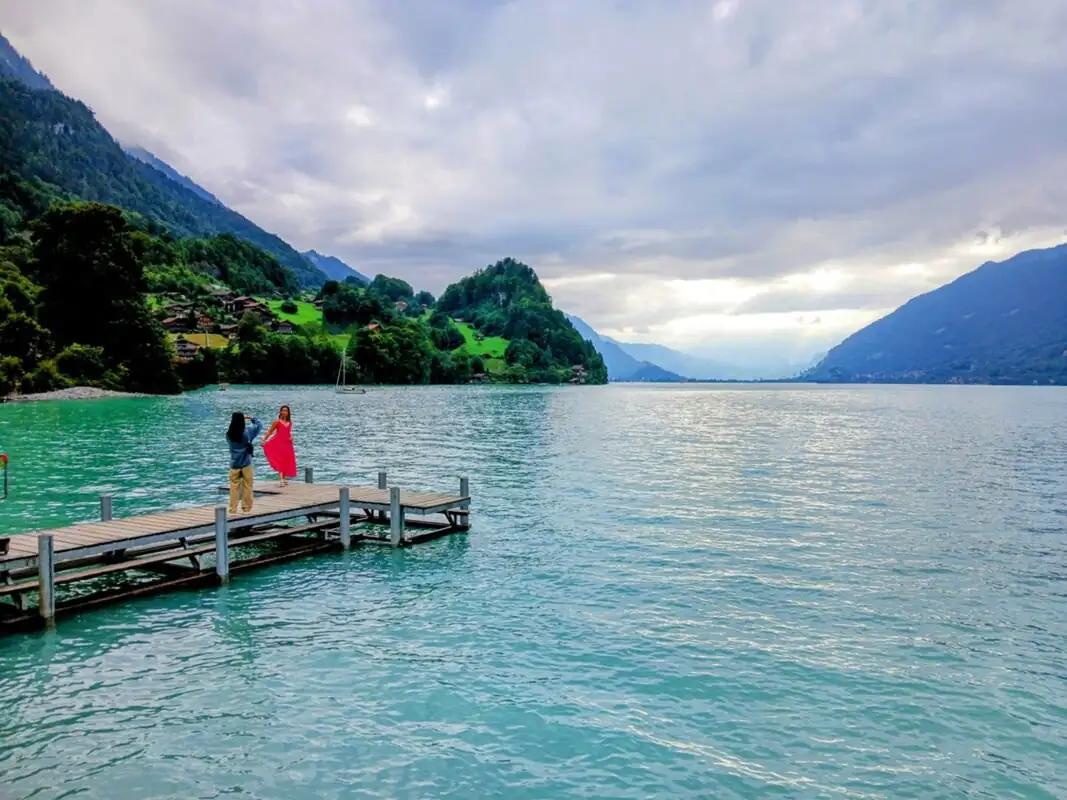 Lake Brienz Waterfall Aare Gorge Cloy — Happy Tour Switzerland (16)
