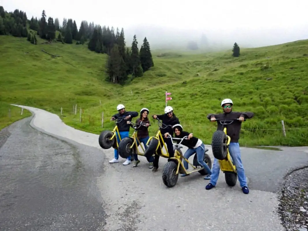 Monster Down Hill Drill Ride Activity — Happy Tour Switzerland (11)