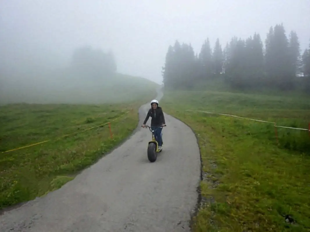 Monster Down Hill Drill Ride Activity — Happy Tour Switzerland (7)