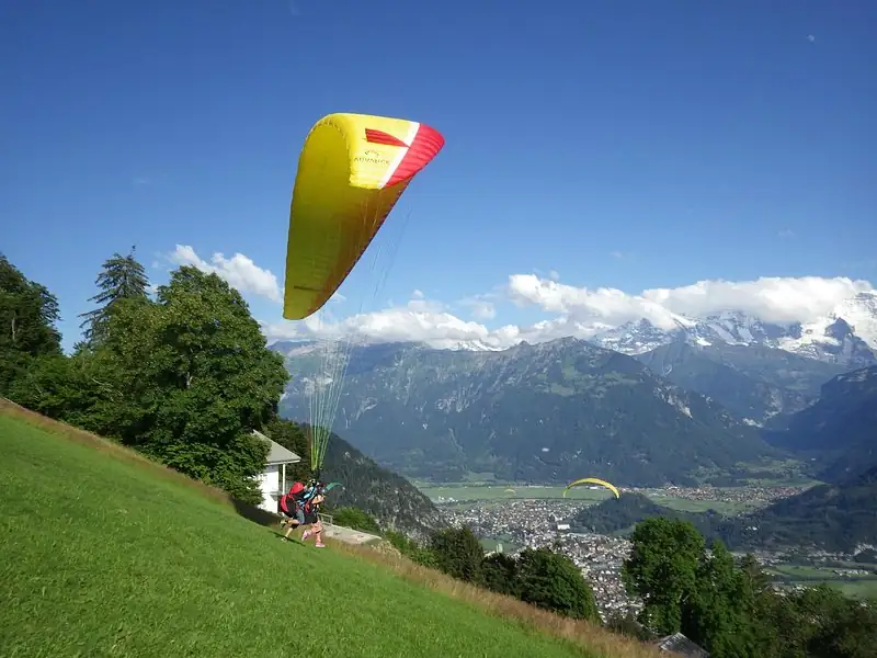 Paragliding Interlaken Switzerland — Paragliding private tour, Switzerland