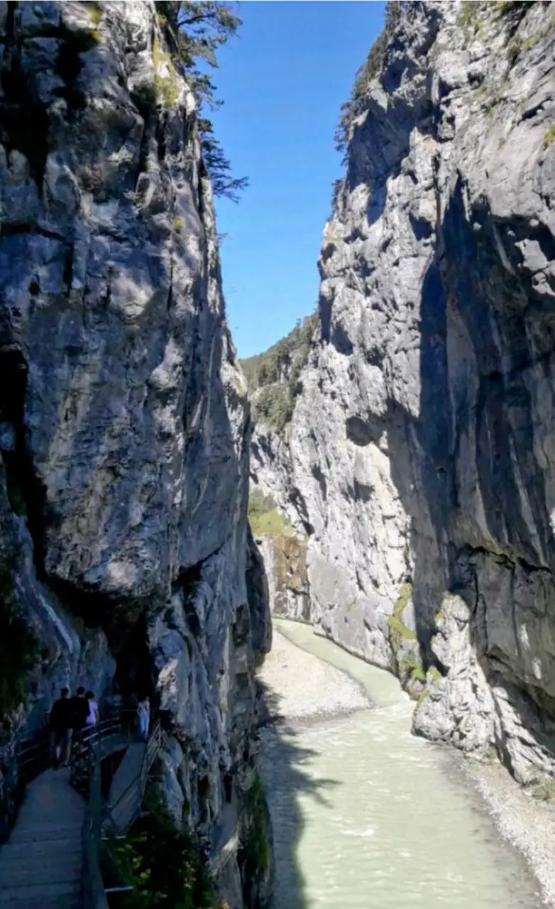 See It All Tour Bern, Thun — Happy Tour Switzerland (13)