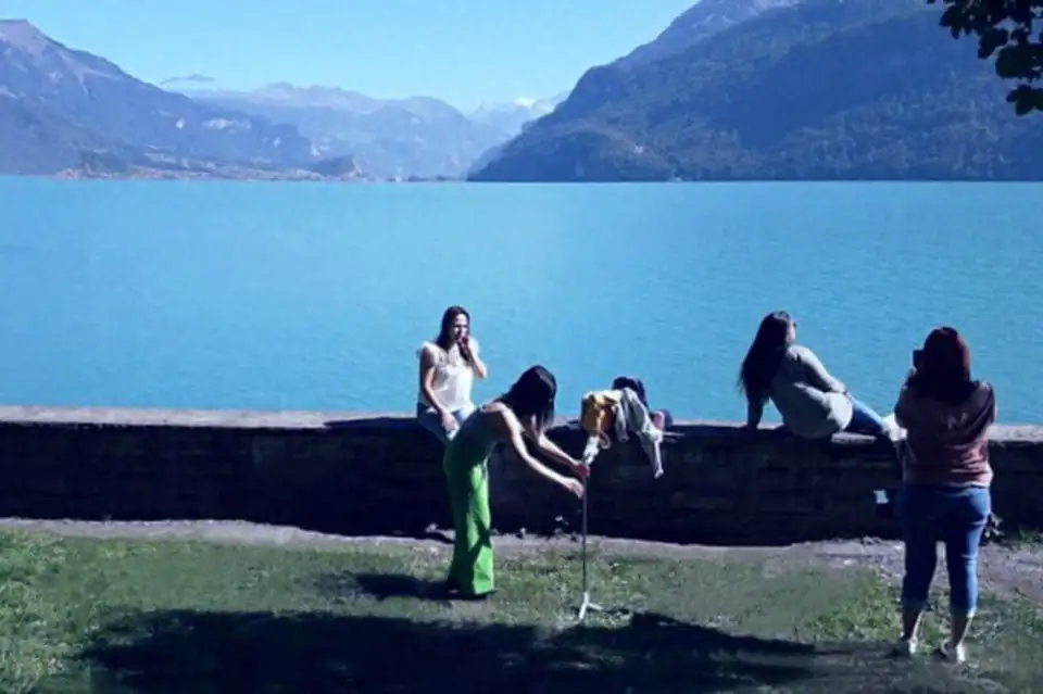 See It All — Happy Tour Switzerland (4)
