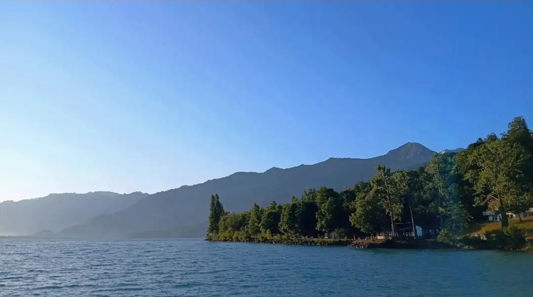 Spiez Walking Tour Spiez — Happy Tour Switzerland (12)