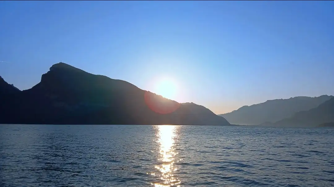 Sunrise — Happy Tour Switzerland (2)