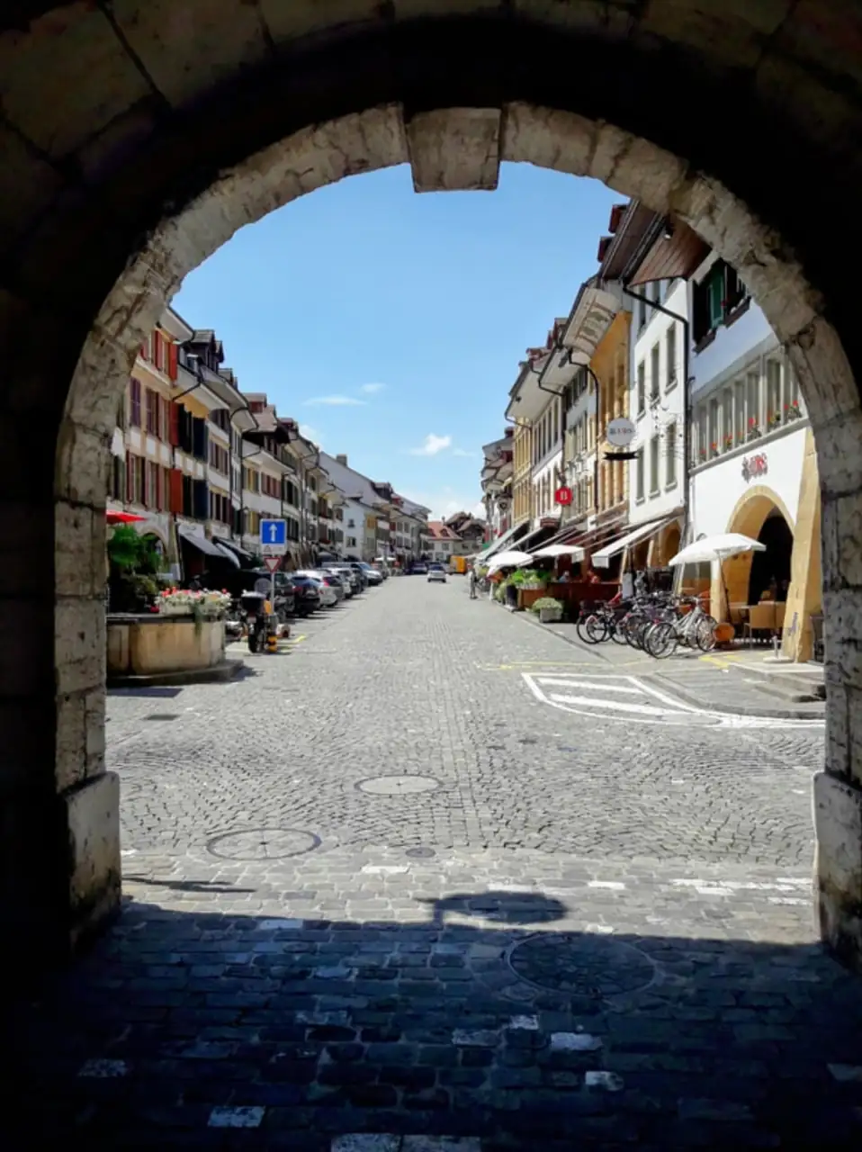 The Other Side Bern, Thun — Happy Tour Switzerland (3)