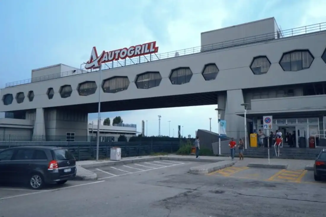 Venice Italy Teleportation Sightseeing — Happy Tour Switzerland (13)