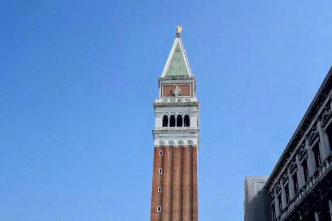 Venice Italy Teleportation Sightseeing — Happy Tour Switzerland (16)