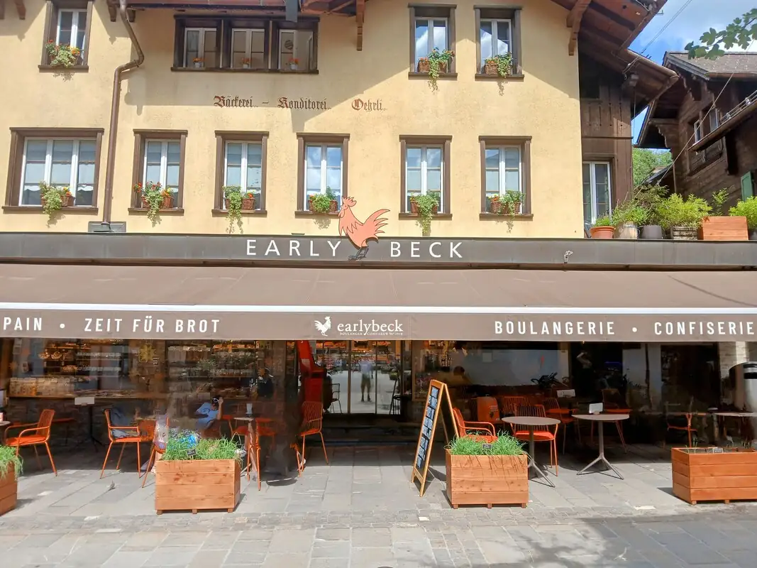 Worlds Most Expensive Town Gstaad Bern, Thun — Happy Tour Switzerland (32)