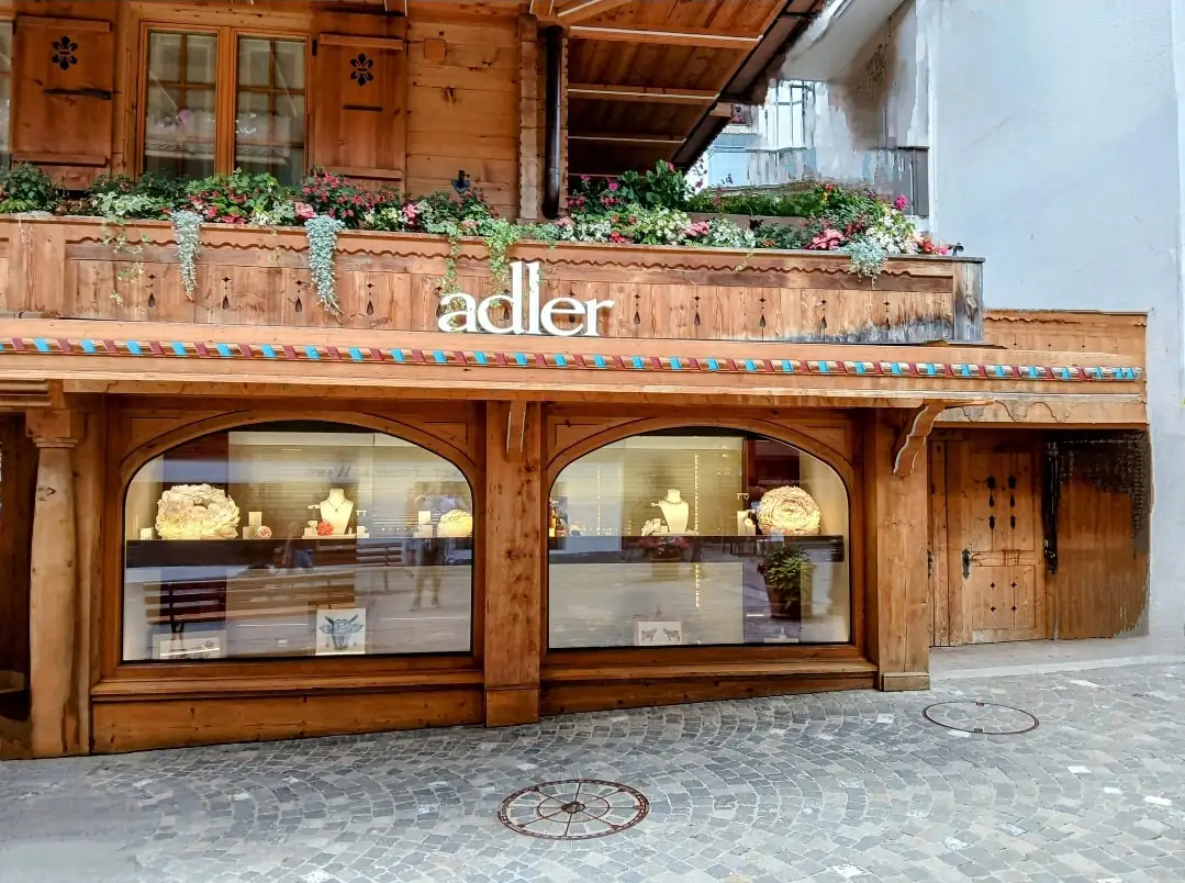 Worlds Most Expensive Town Gstaad Bern, Thun — Happy Tour Switzerland (30)